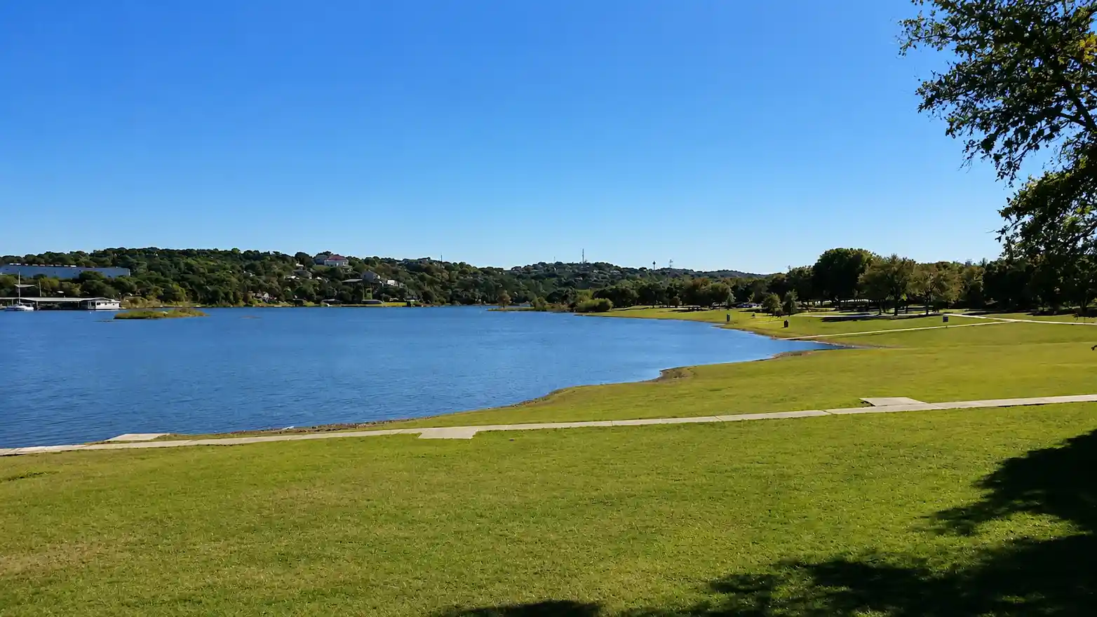 Thumbnail-For-Commercial Hydro Jetting in Lakeway TX_ What Local Customers Should Know-By-EZ Flow Hydrojetting