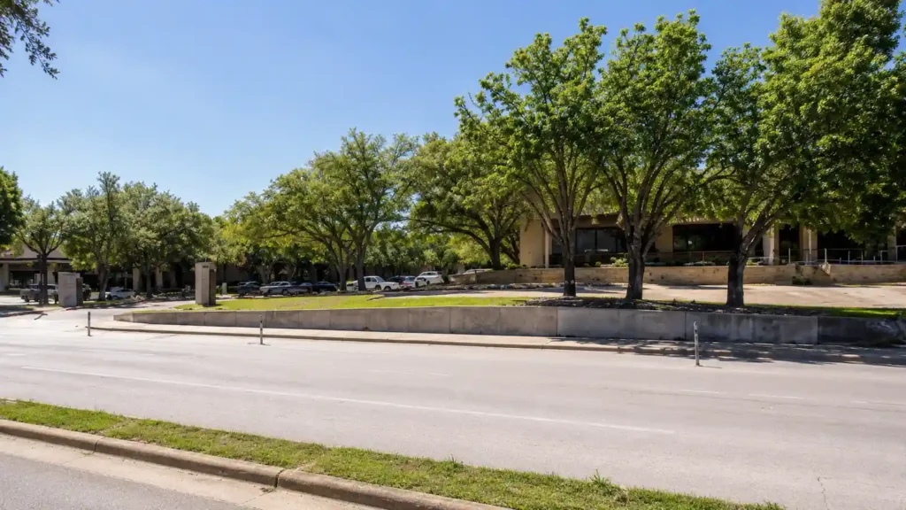 Thumbnail-For-Commercial Hydro Jetting in North Austin TX_ One Area, Many Kinds of Drains-By-EZ Flow HydroJetting